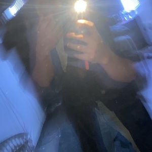 Meet your Posher, Christian